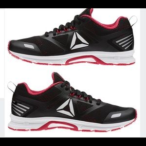 New Women’s Reebok Ahary Running Sneakers 8 W